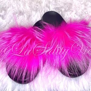 Hot Pink Mega Fluffy Fur Slides